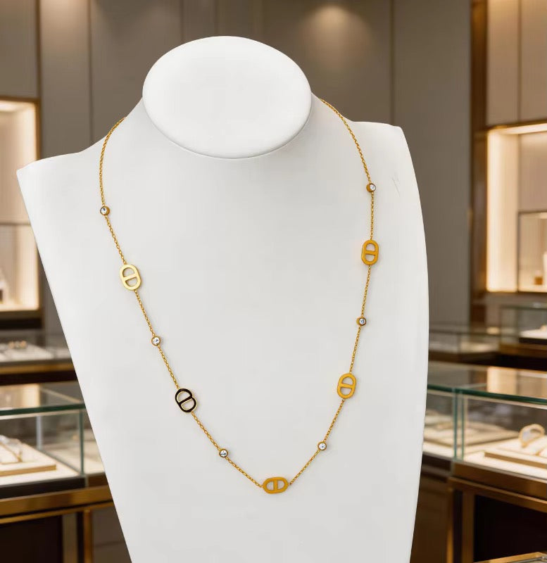 Luna Link Necklace