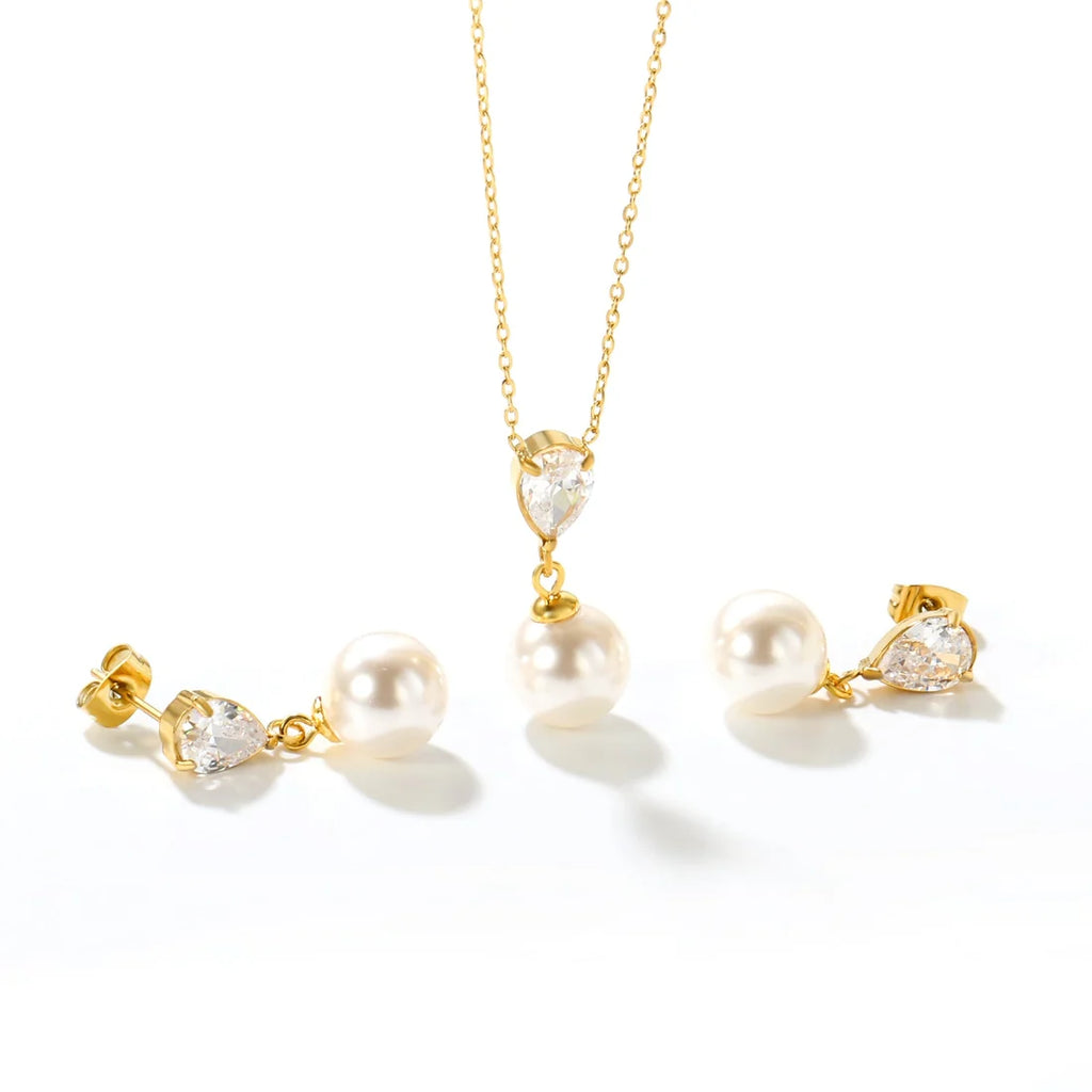 Colette Pearl Jewelry Set