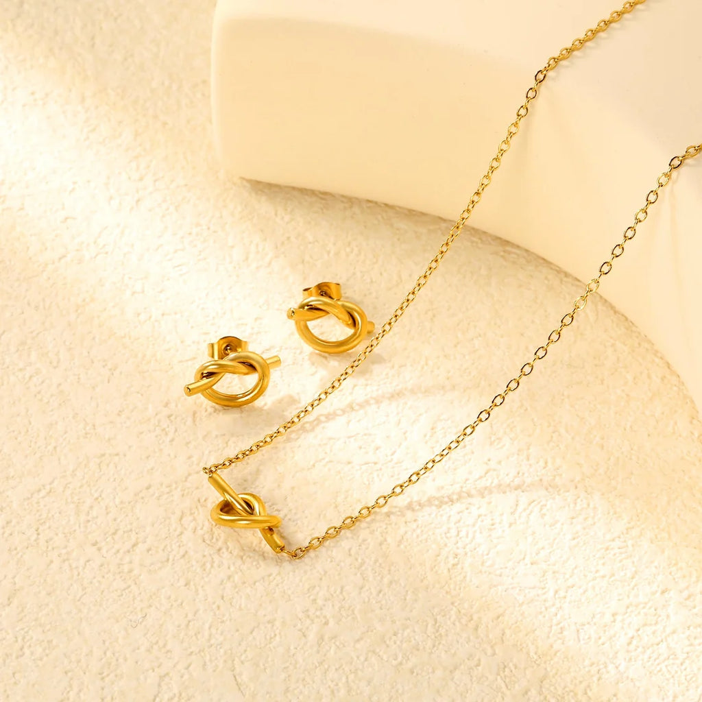 The Knot Jewelry Set